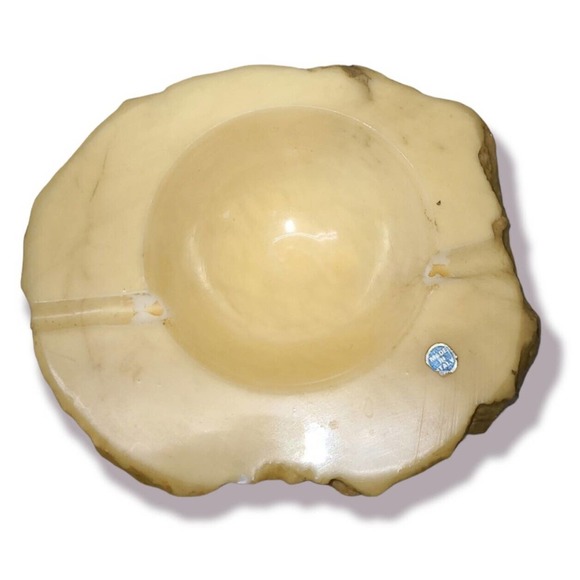 Vintage Genuine Italian Alabaster Heavy Ashtray Hand Carved 7x6 - Picture 2 of 5